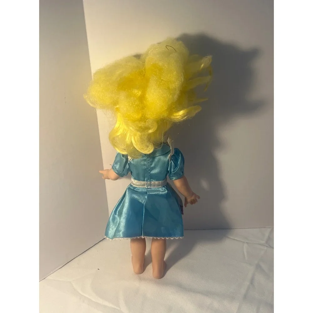 Alice in‎ Wonderland Doll Blue Dress White Apron Yellow Hair Disney Toy